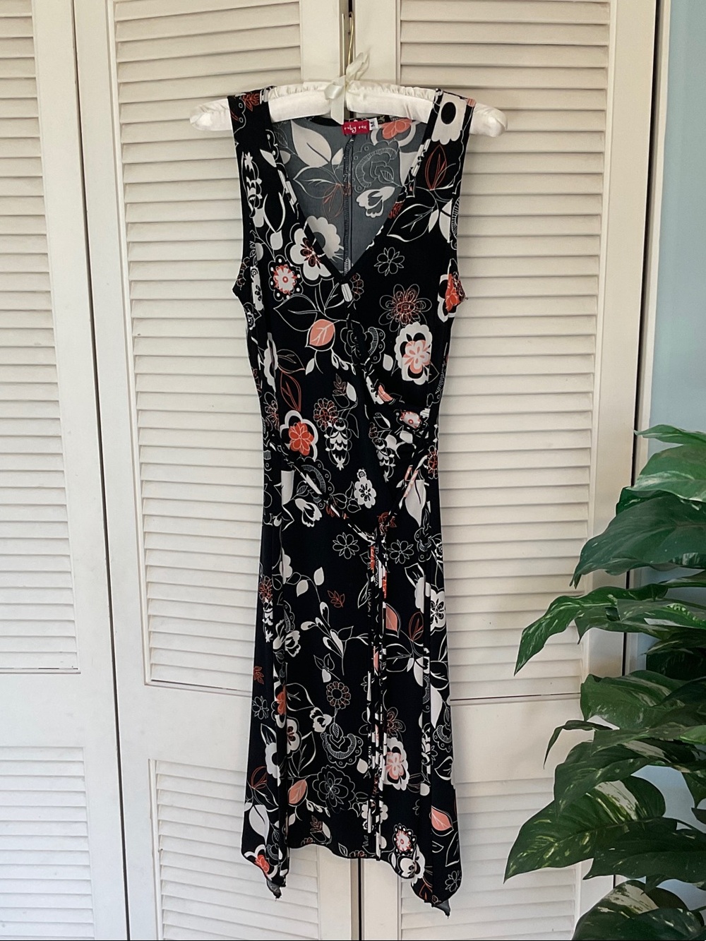 Ruby Rox Vintage Black Floral Midi Dress with Peach/Coral and White Accents